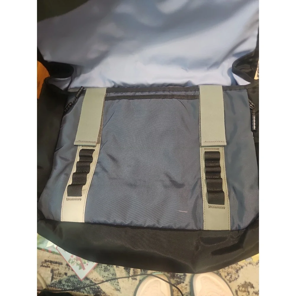 Timbuk2 CROSSBODY Medium San Francisco Blue COMMAND MESSENGER - DISCONTINUED